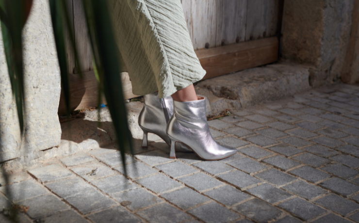 Kitten heels are still there