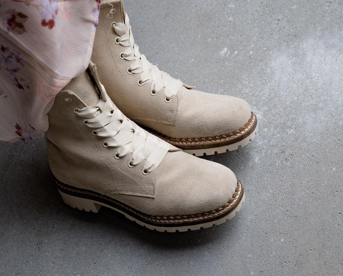 Julie 5-b - Tango Shoes