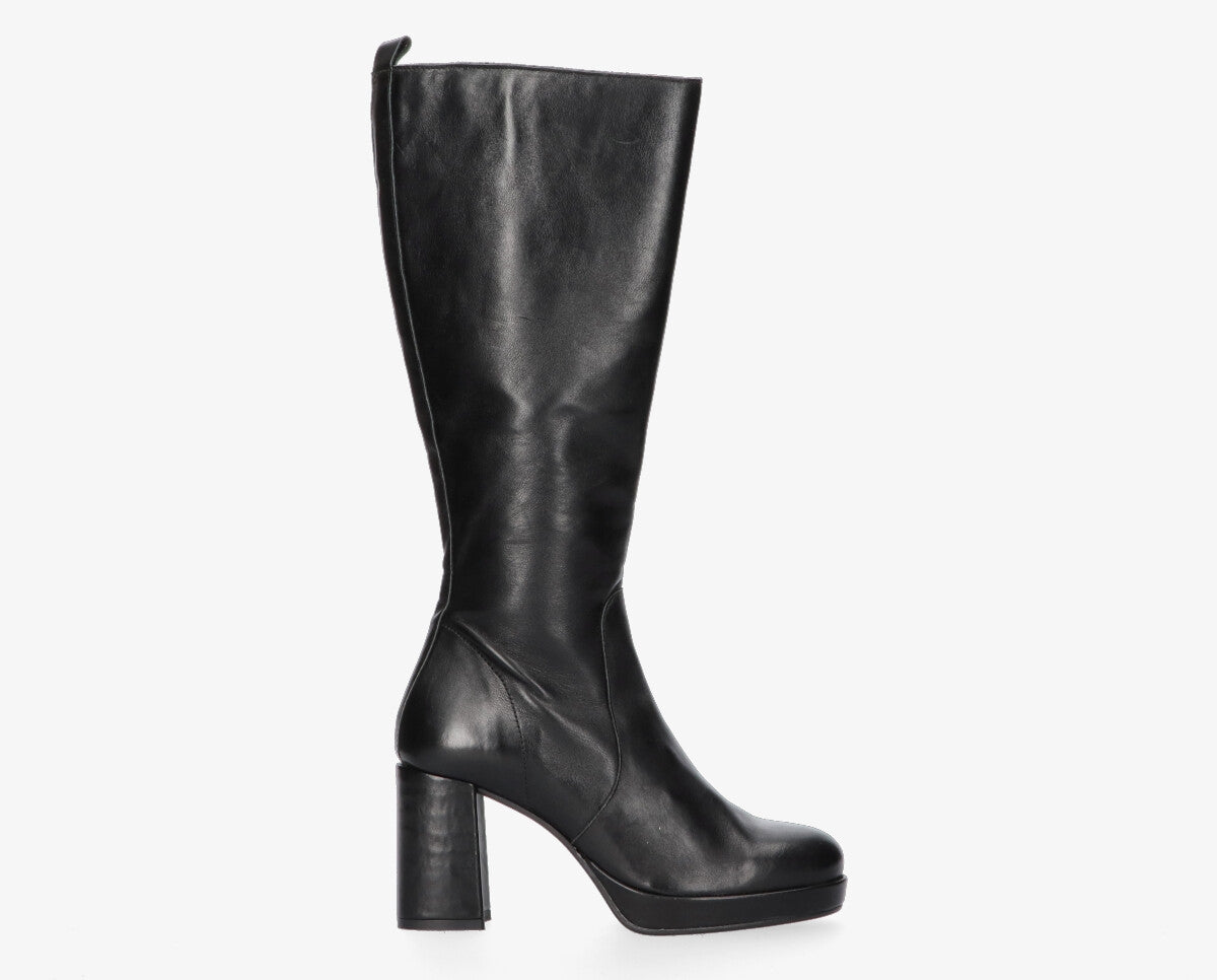 Nadine 9-a - Tango Shoes