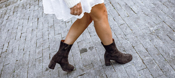Never out of style: Enkellaarsjes met hak - Tango Shoes