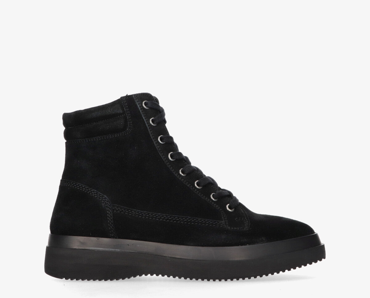 Marien 1-a Black laced boot - rubber sole