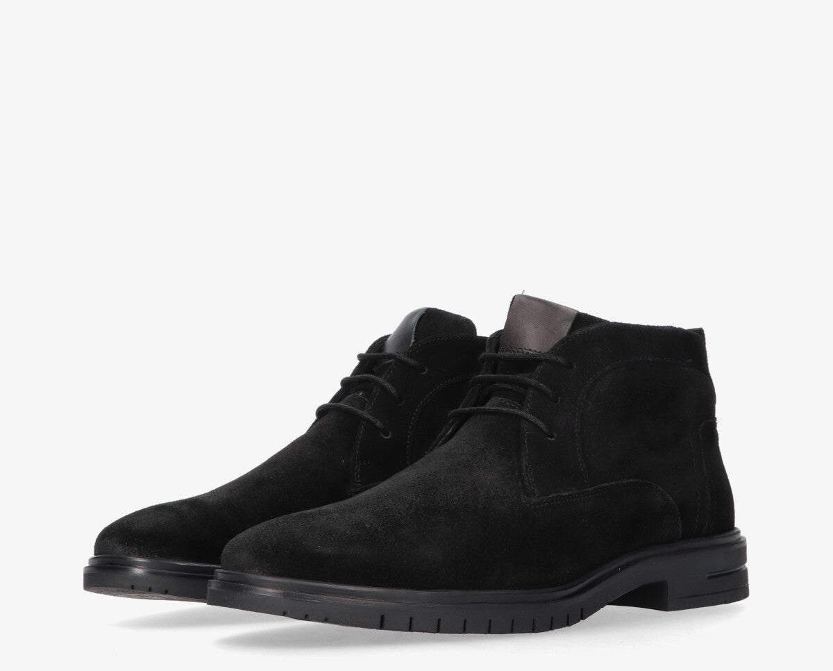 Thomas 2-a Black suede shoe laces  - black sole